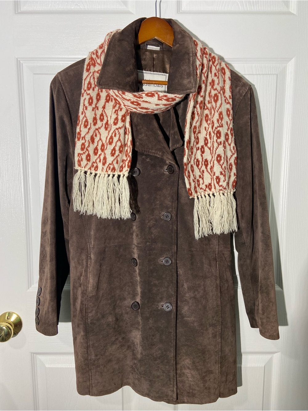 Vintage Modern Essentials Brown Suede Coat with Cream & Rust Patterned Scarf